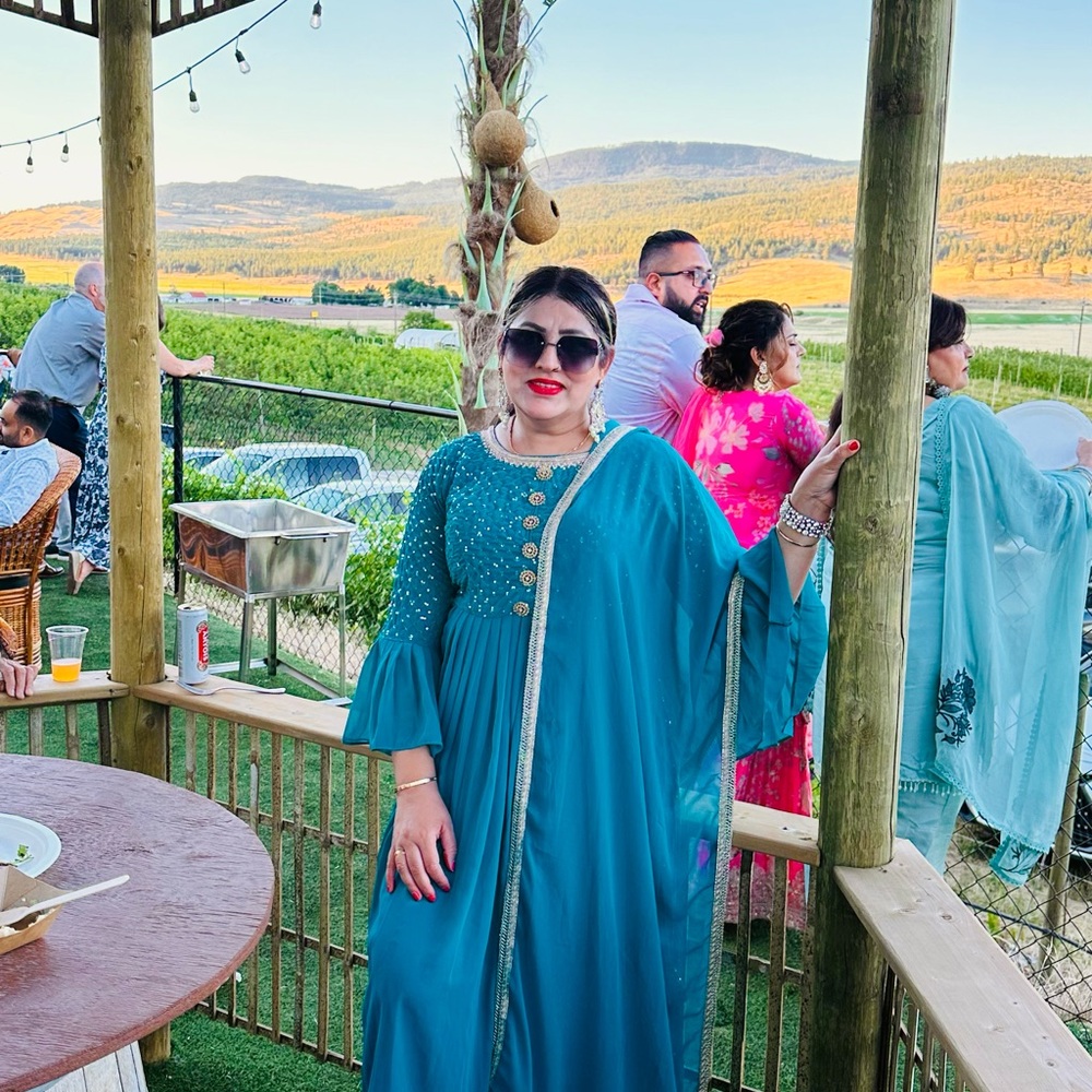 Elegant Teal Long Sleeve Dress